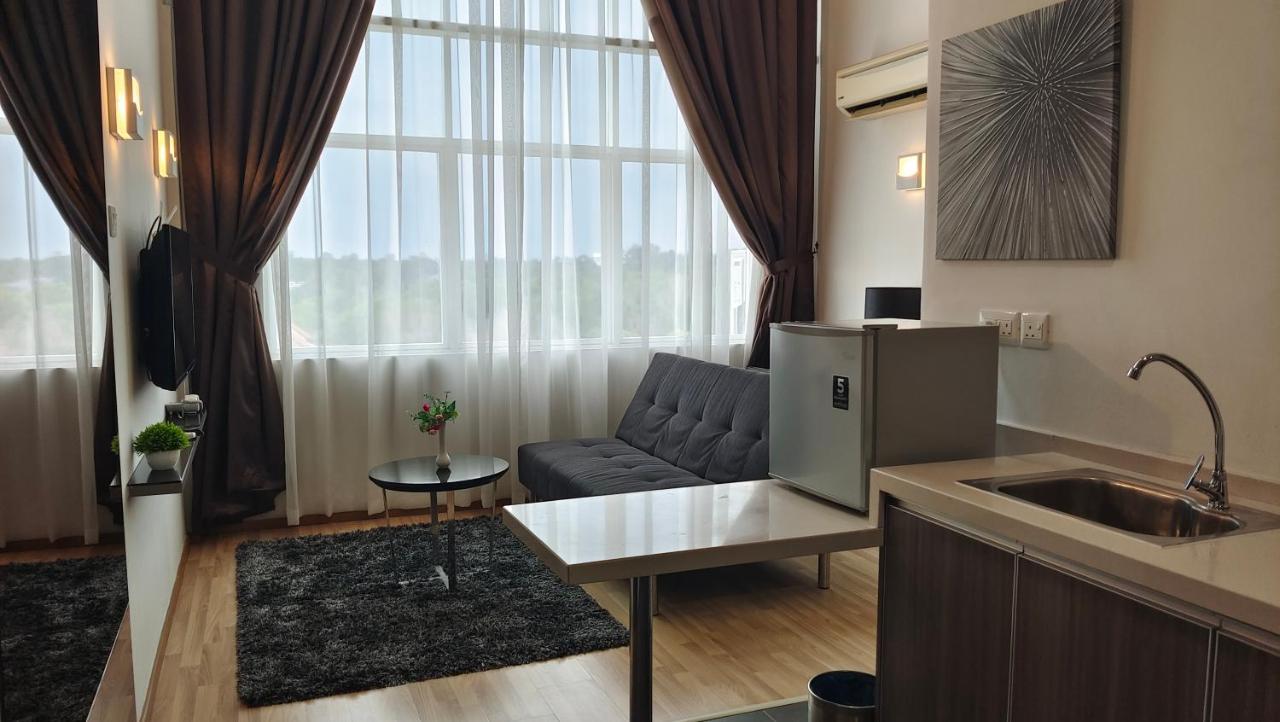Metrasquare 3*